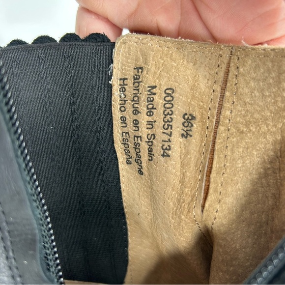 Free People Women's James Leather Chunky Lug Sole Chelsea Boots Bone - Picture 4 of 11